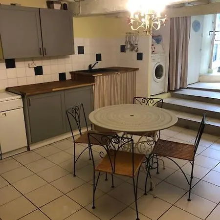 Maison St. Clair 蒙弗朗坎