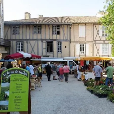 Maison St. Clair * 蒙弗朗坎