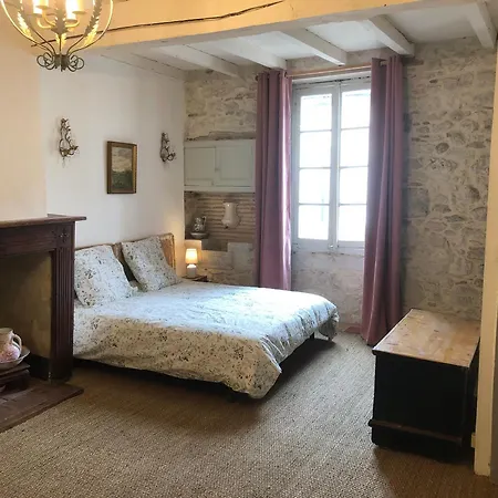 Maison St. Clair 蒙弗朗坎