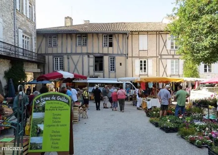 Maison St. Clair * مونفلاكين