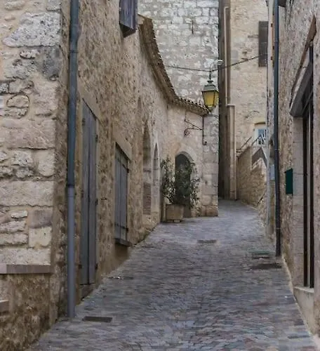 Maison St. Clair بيت للعطل مونفلاكين